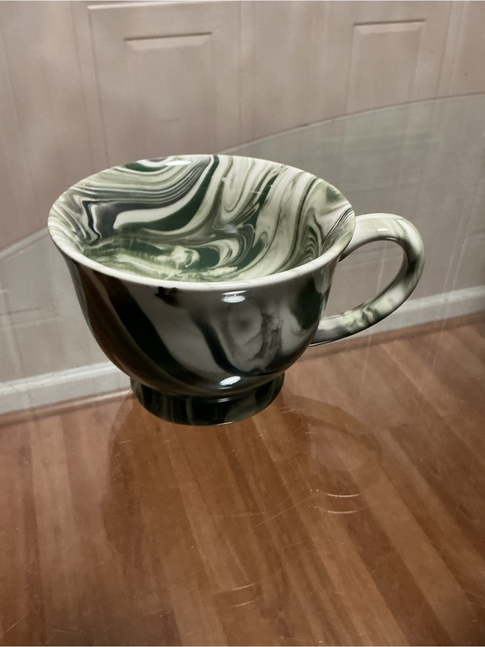 Potters Studio Pedestal Mug green And Beige Marble Swirl